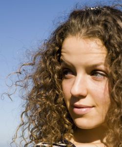 How Can I Lessen The Frizz On My Next Wash-and-Go?