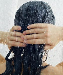 Should You Wash Your Hair Hot or Cold