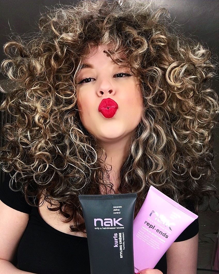 Chevera Goed Favourite Curly Hair Products