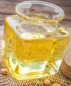 The Benefits of Soybean Oil for Hair