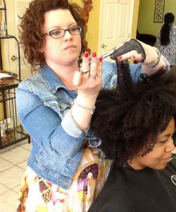 Hair Stylists Vs. YouTubers: the Fine Line of Expertise