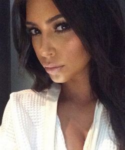 Kim Kardashian's New Hair Oil (and the Weird Way She Used It)