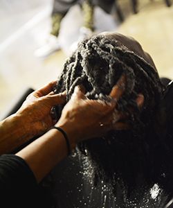 3 Things Your Conditioner Should Do for You, According to a Hairstylist