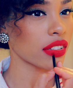 How to Pick the Perfect Lipstick for Your Fall Hair Color