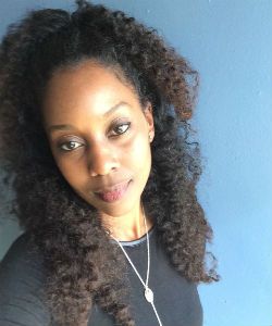 A Sexy, Simple Hairstyle To Spice Up Your Blowout