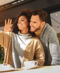 What Dutch Guys REALLY Think of Your Curly Hair