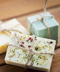 Can You Use Body Soap as Shampoo?