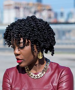 Oils Don't Moisturize, But You Still Need Them for This...