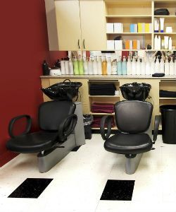 How to Avoid All the Hidden Fees At the Salon