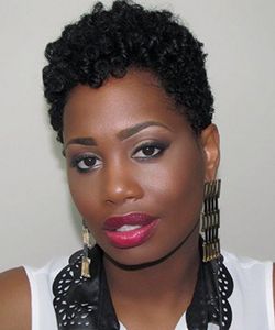 12 YouTubers Who Look Amazing in Their TWAs