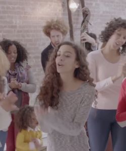 Dove's New Curly Campaign Speaks to Us!