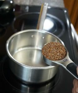 The BEST DIY Flax Seed Hair Gel Recipe, Ever