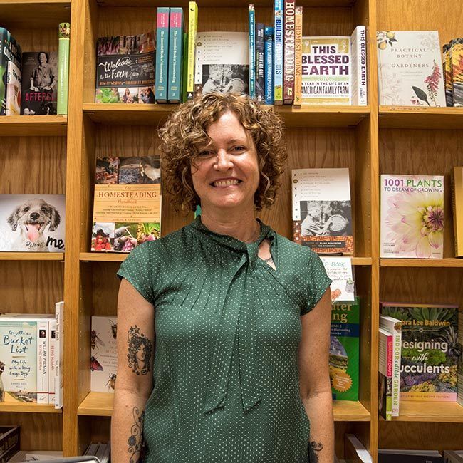 local artist suzzane schroeder photographed b y amy weiss photography inside bookpeople for the curl revolution book signing. Local artist Suzzane Schroeder photographed b y Amy Weiss Photography inside BookPeople for The Curl Revolution book signing.