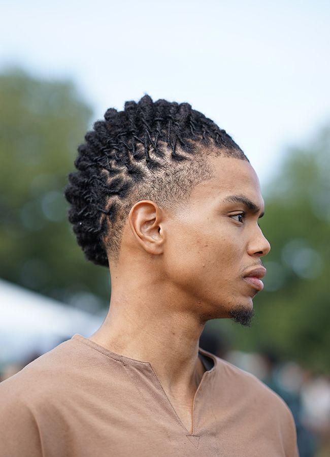 afropunk hairstyle Photo By @StyleFeen