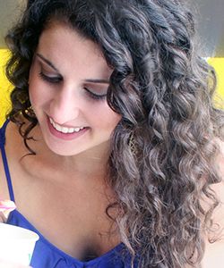 10 Curly-Approved Ways to Moisturize Your Hair All Summer