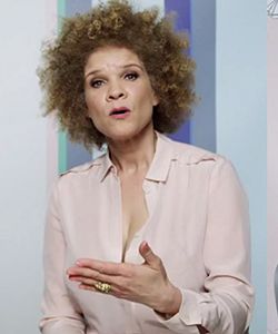 Watch Raw Conversations Between Mothers & Daughters #MOMents