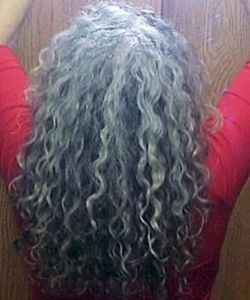 How I Went Completely Gray (And Loved It)