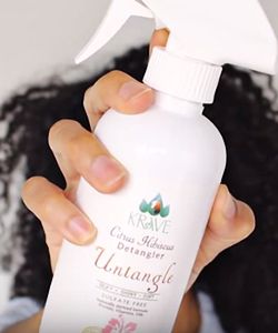 Use Aloe Vera & Castor Oil to Banish Knots + Giveaway