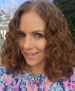 How to Transition Your Wavy Hair From Winter to Spring