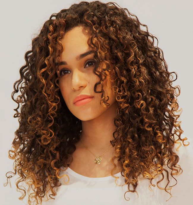 The Best Haircuts for Curly-Haired Girls