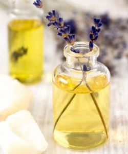 A Simple Lavender Spritz for Softer Hair