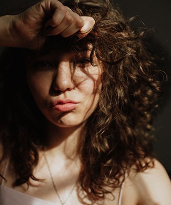 How to Manage Cowlicks in the Front of Your Hair