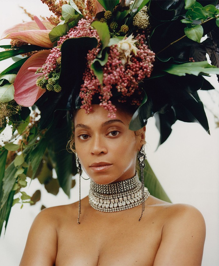 Beyonce headress 700