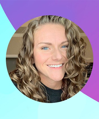 @SwavyCurlyCourtney Named Best Blogger for Wavy Hair of 2020