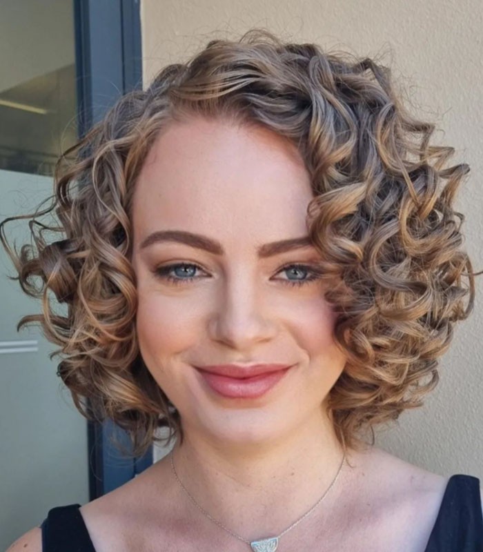 curly-haircut-11