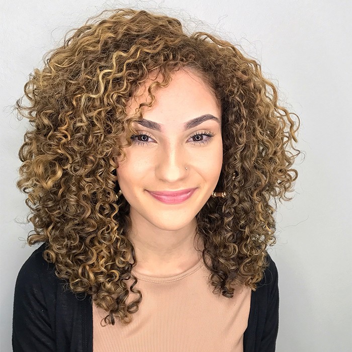 5 Of The Most Flattering Hair Cuts For Curlies Naturallycurly Com