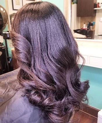 Are Relaxers Back? Why Some Naturals Are Opting For a Reverse Transition