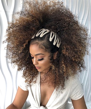 10 Curly Hair Accessories You'll See Everywhere this Season