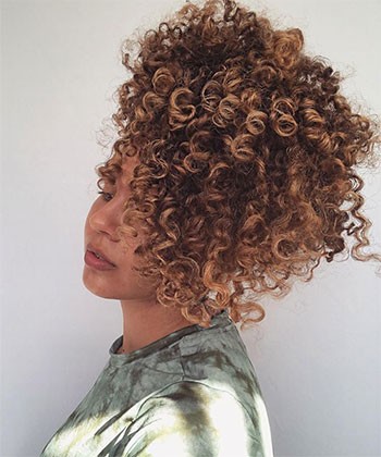 Sleep Mistakes That Are Totally Wrecking Your Hair