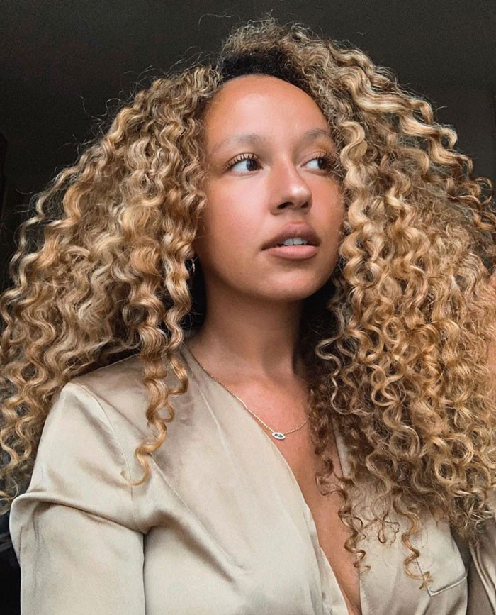 curly-hair-color-3