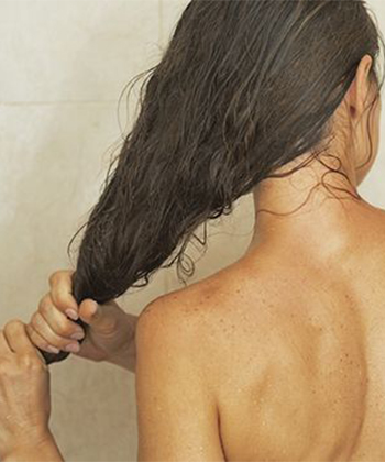 5 Easy Shower Hacks to Help You Lose Less Hair