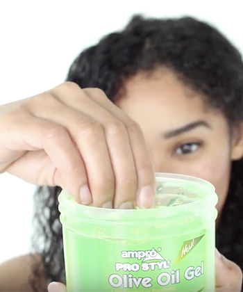 How to Use Gel on Curly Hair